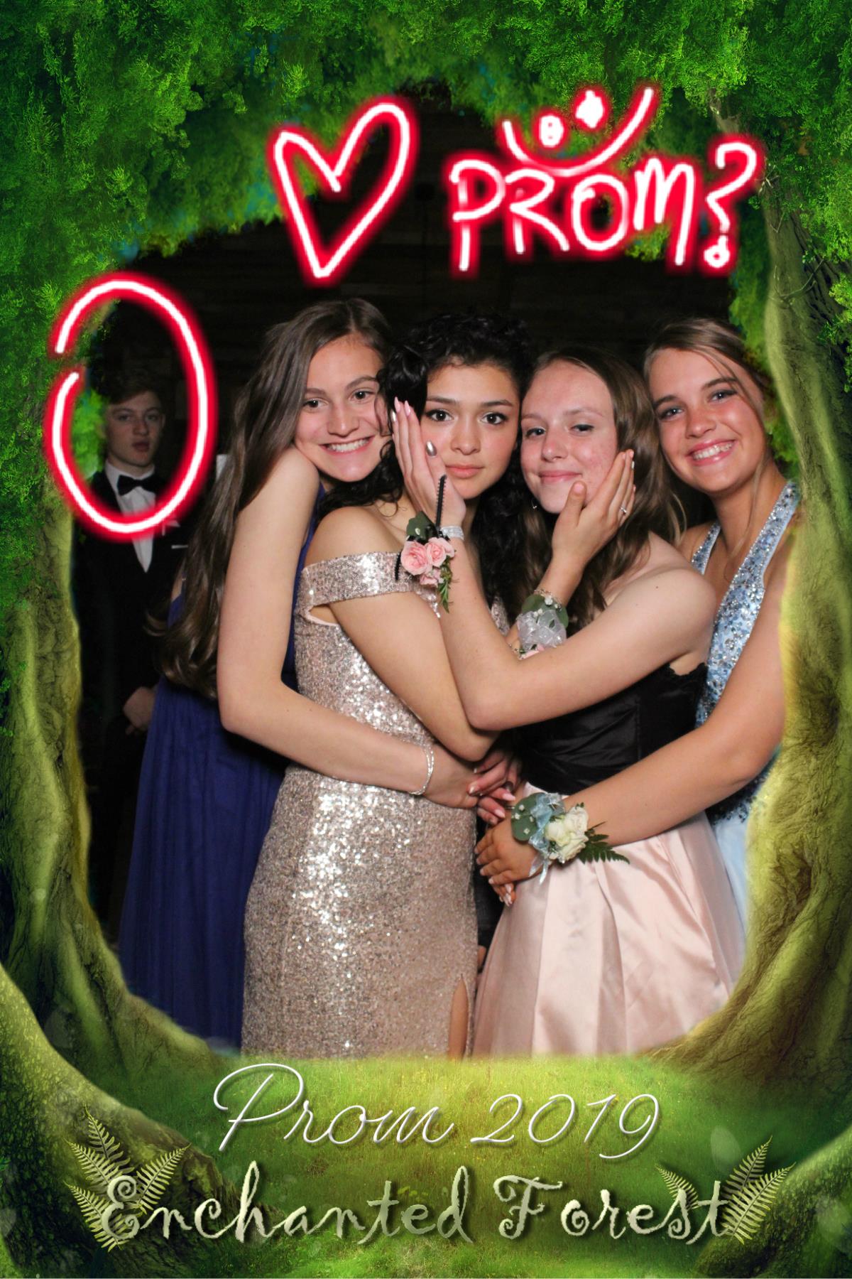 Rangeley Prom | View more photos from the event at gallery.mainemagicmirror.com/u/MaineMagicMirror/Rangeley-Prom